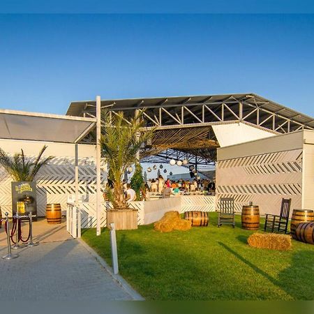 Loft Holiday Mamaia Luaran gambar